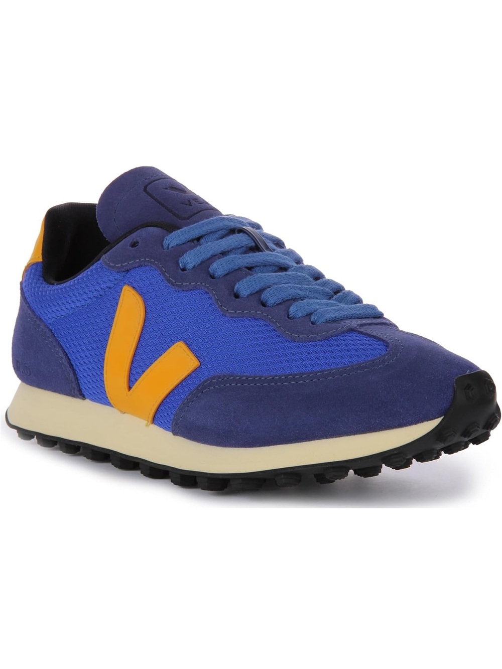 Veja WOMEN'S RIO BRANCO ALVEOMESH PAROS OURO. Size 10